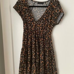 URBAN OUTFITTERS floral sundress, size S